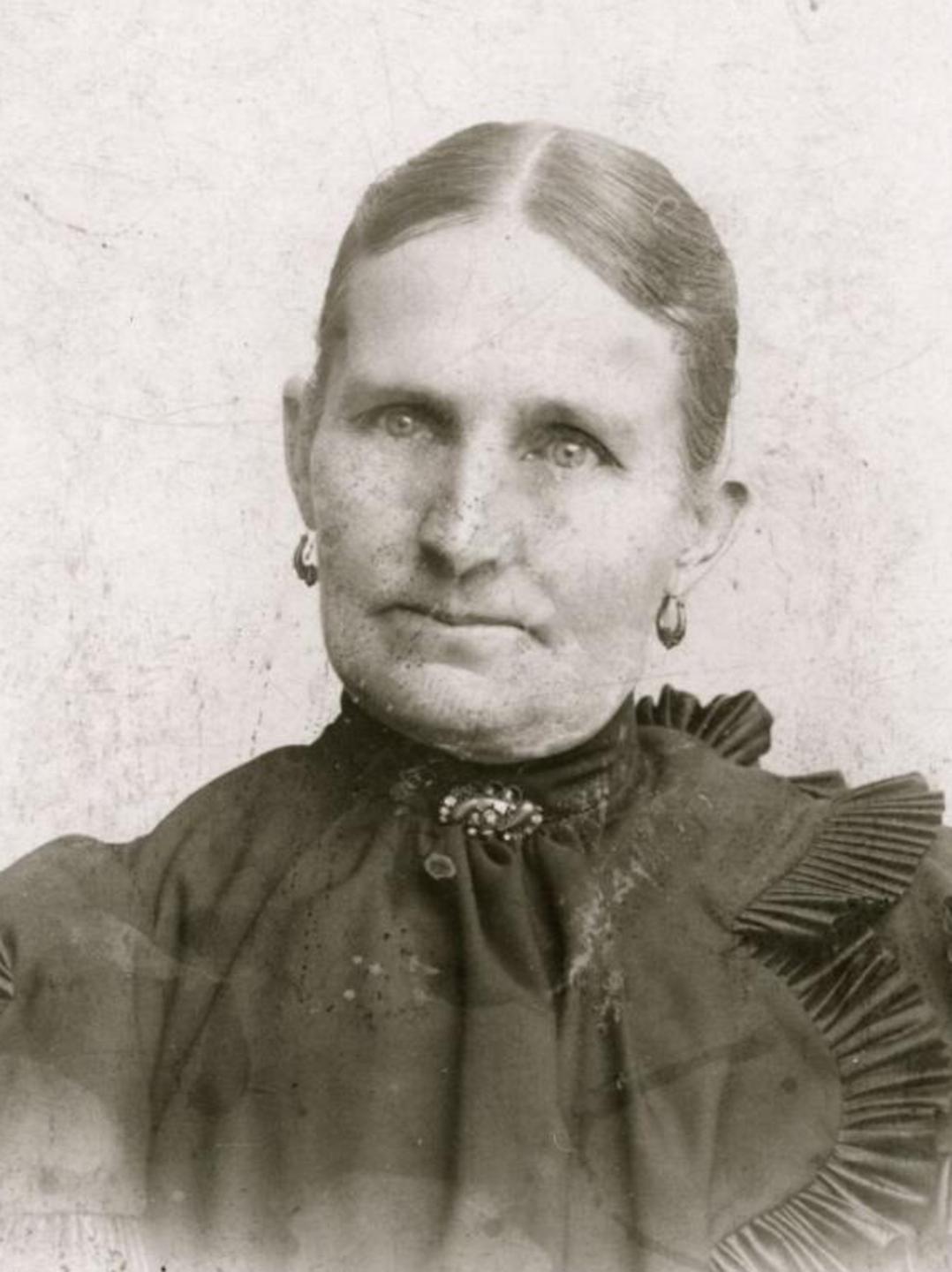 Adalinda Hillman (1843 - 1916) Profile